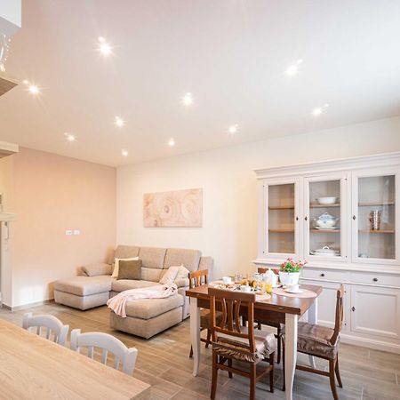 Casa Anna - Appartamento A San Gimignano Esterno foto