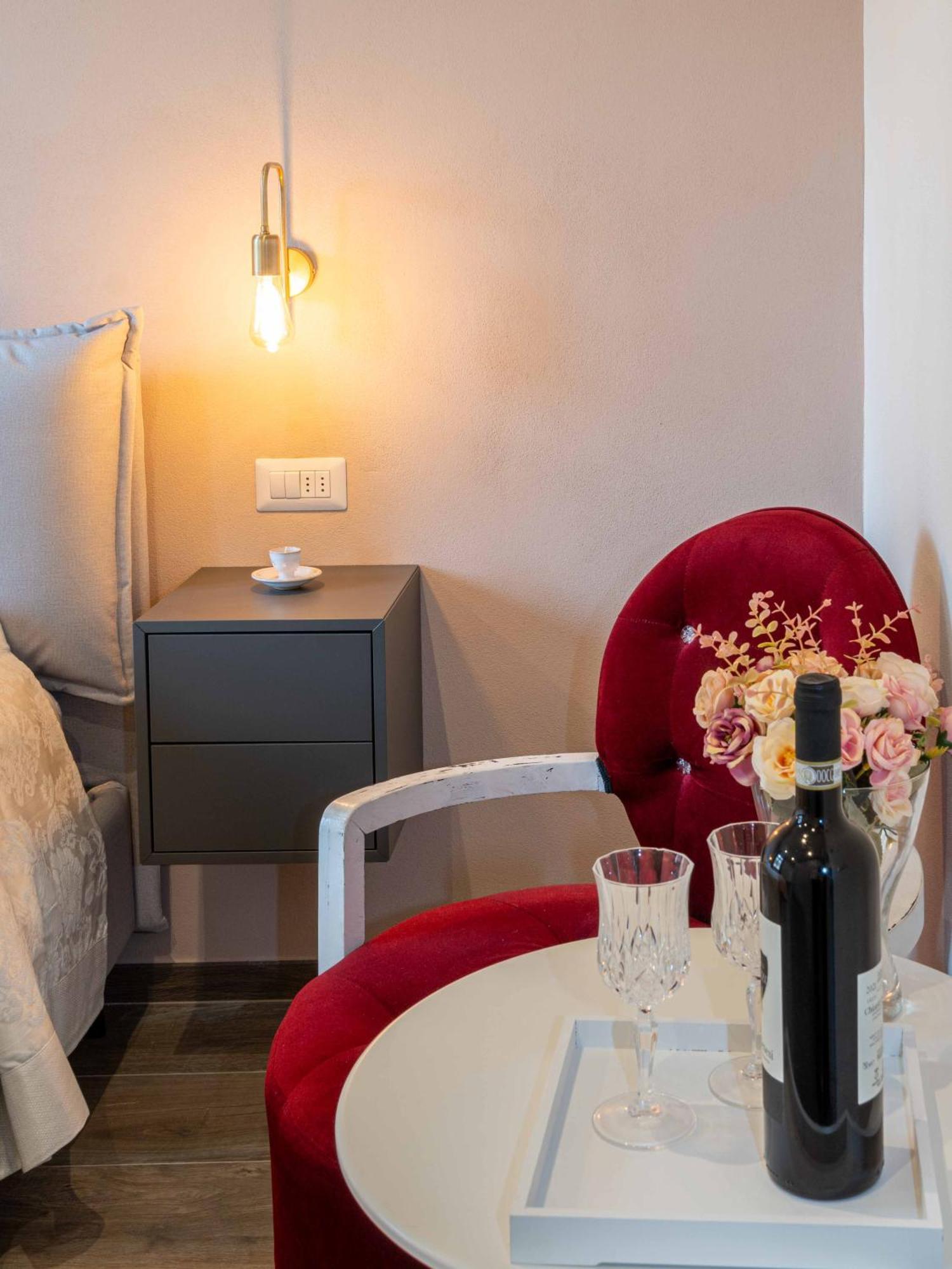 Casa Anna - Appartamento A San Gimignano Esterno foto